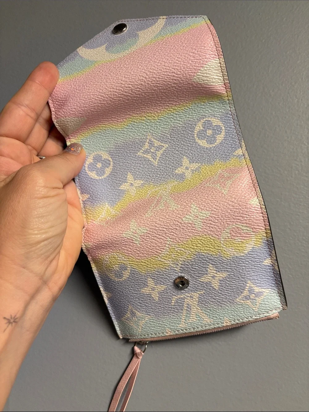 Louis Vuitton Victorine Escale Monogram Giant Limited Edition 82746